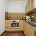 Apartamento Beautiful By Renters Varsóvia