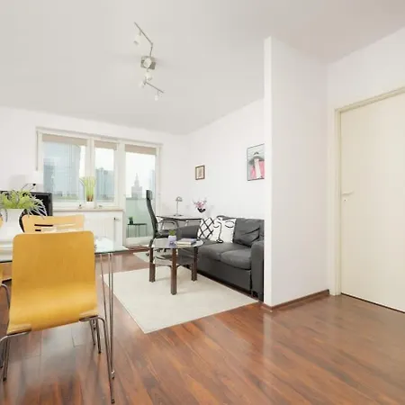 Beautiful By Renters Apartment Warschau